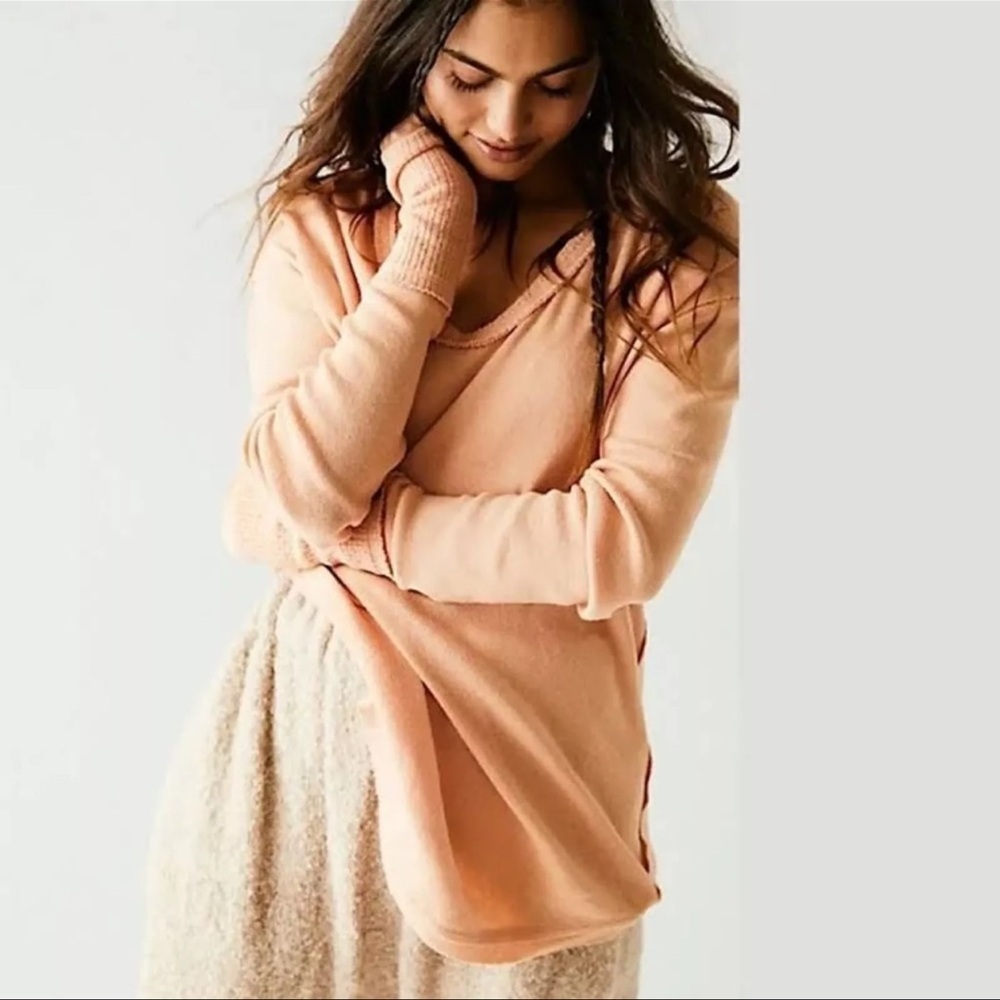 We the Free Colby Long Sleeve Tee Autumn Peach Relaxed Fit Thumbholes M​